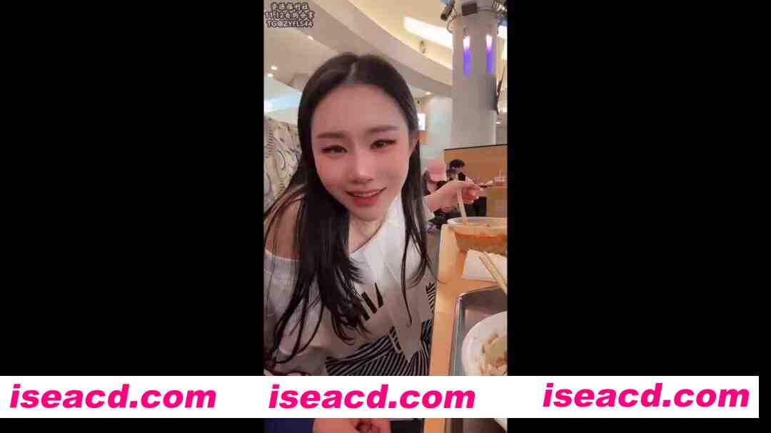 图片[1]-[视频/中文/合集]推特露出福利姬：汐梦瑶 《大食堂户外挑战》+《在坐满人的电影院里直接..》 [1.5G]-嘤嘤怪之家