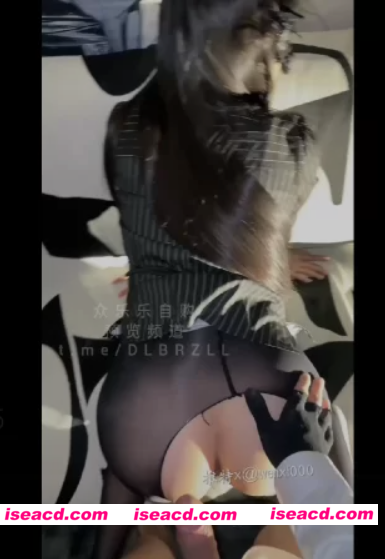 图片[2]-[视频/步兵] 推特福利姬：肉臀果儿 (wenxi000)  阳痿早泄绿帽男娶了肥臀美娇妻 中文步兵版 [1v] [500m]-嘤嘤怪之家